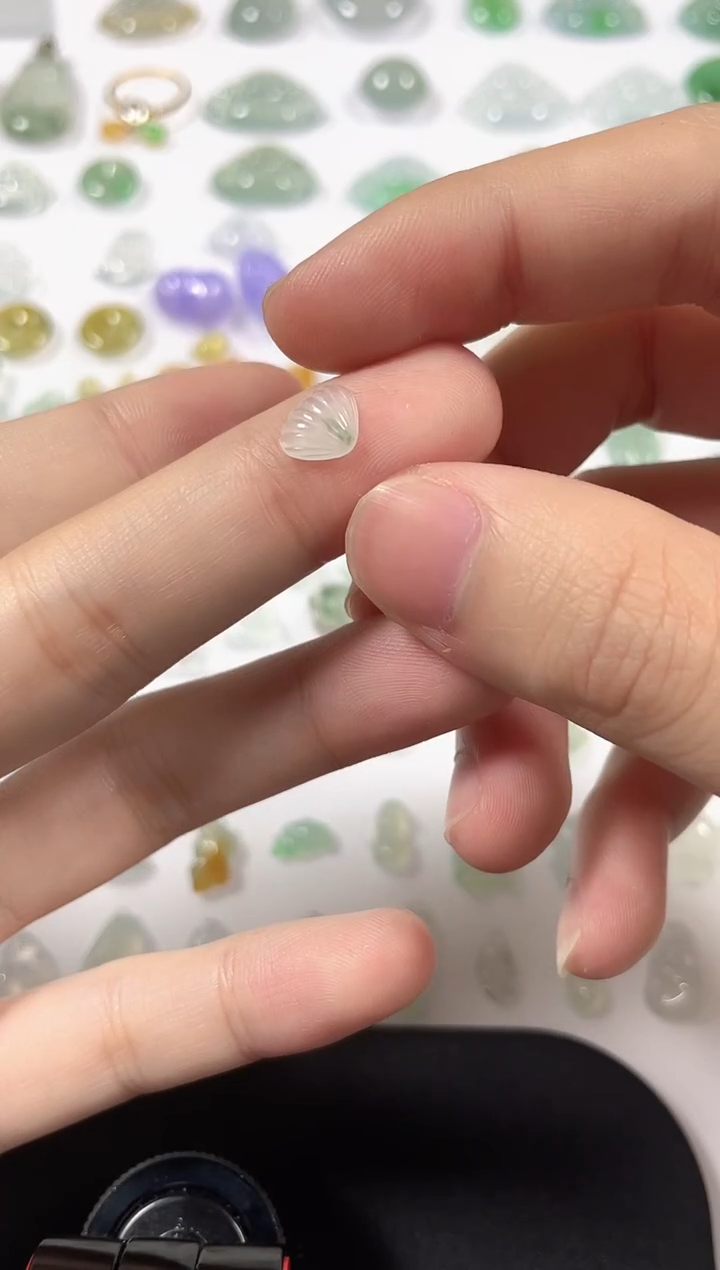 未镶嵌裸石翡翠缅甸天然翡翠8886