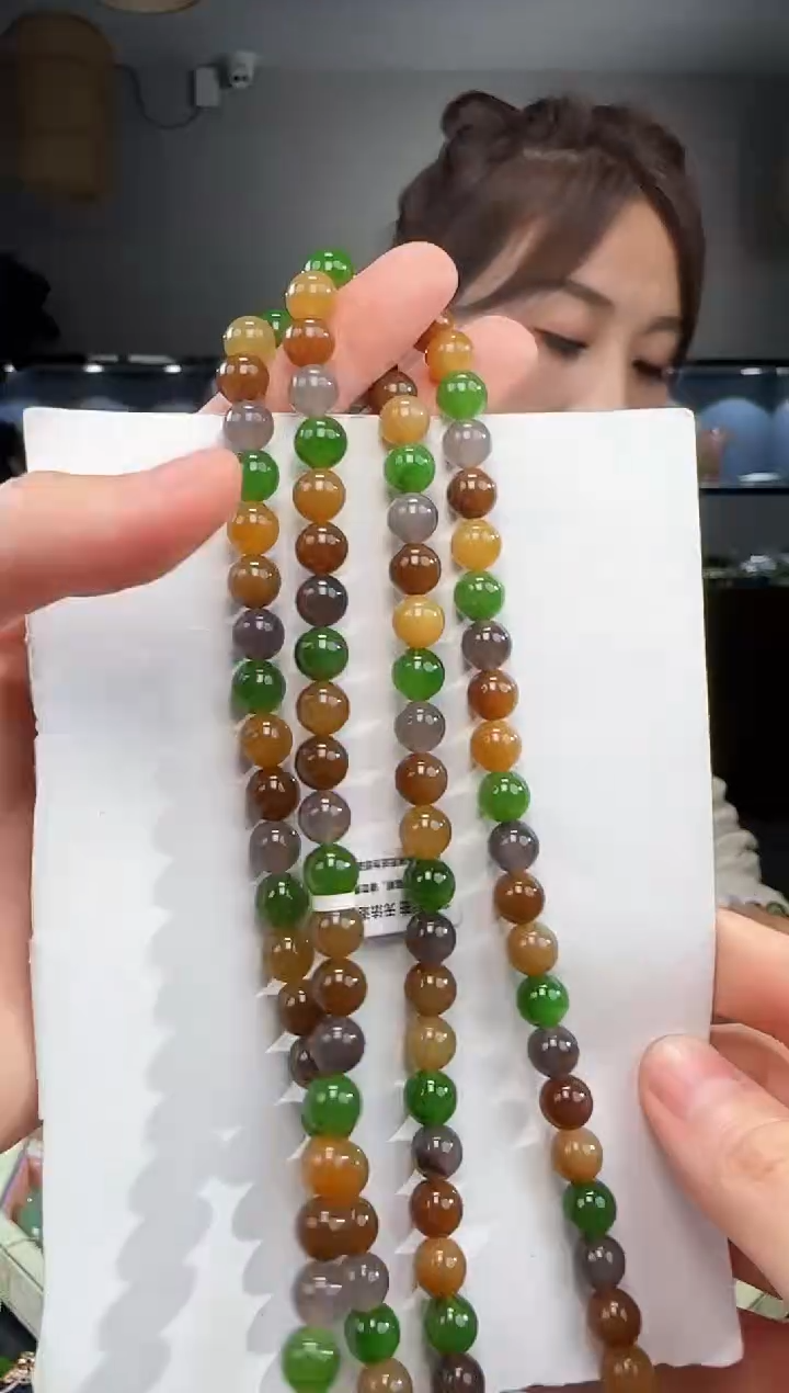 和田玉未镶嵌吊坠(不含链)1