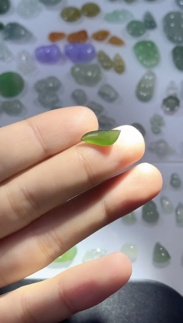 未镶嵌裸石翡翠缅甸天然翡翠8886