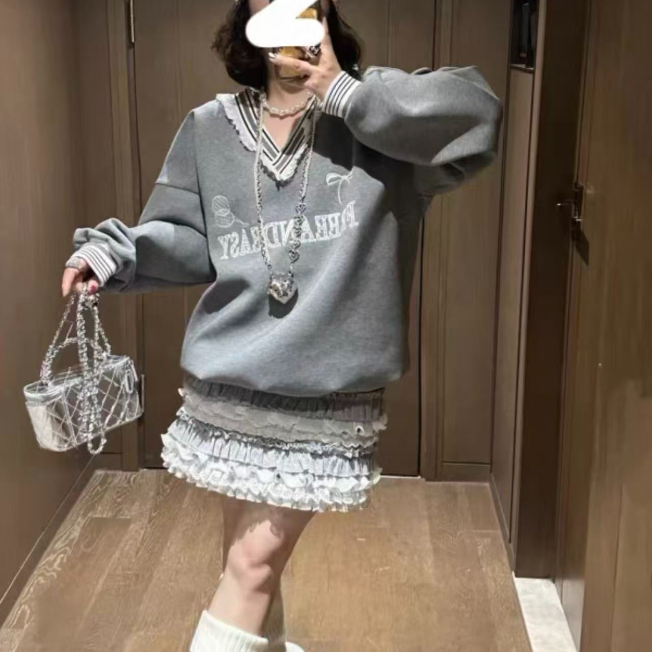 婷婷家欧货蕾丝拼接V领时尚套装女2025秋季新款显瘦减龄两件套