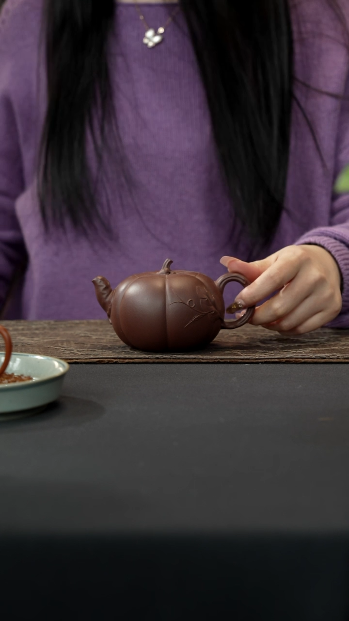 【闪购商品】紫砂茶壶底槽清南瓜壶260cc