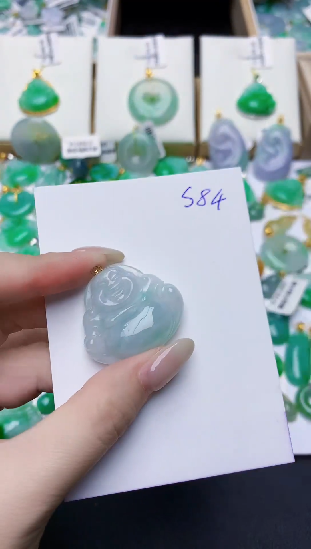 翡翠18K金镶嵌颈饰000000000