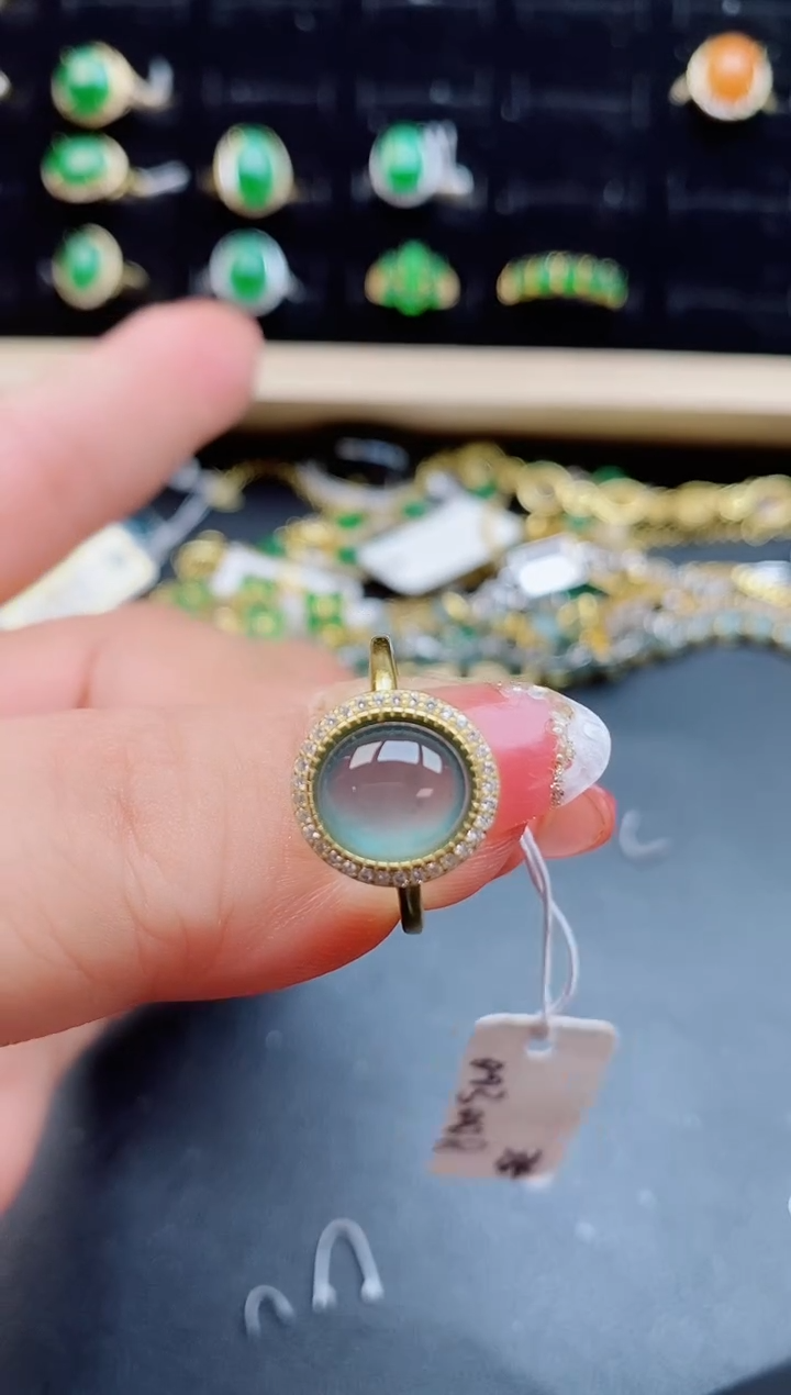 【闪购商品】翡翠戒指银S925镶嵌8500