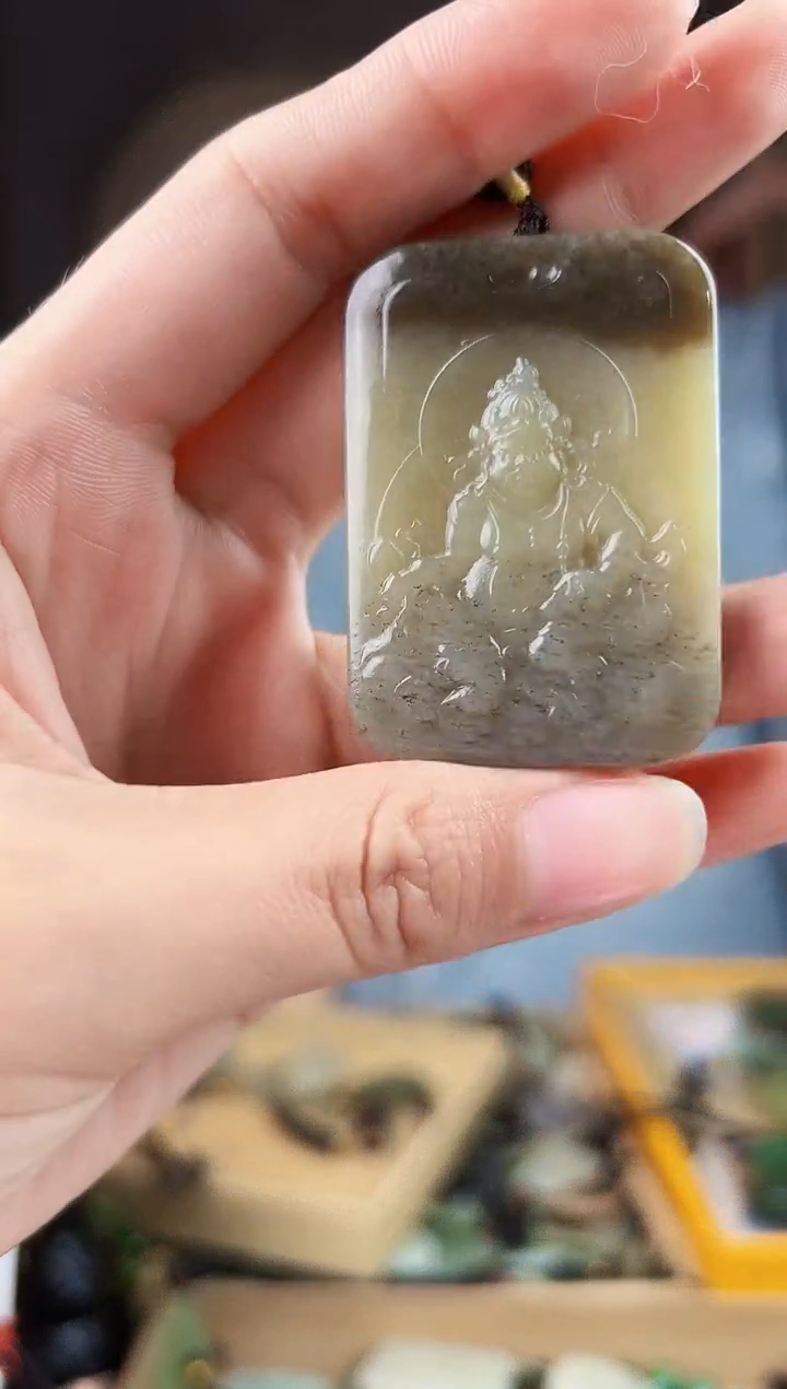 颈饰未镶嵌和田玉拍一发一，多样性发货