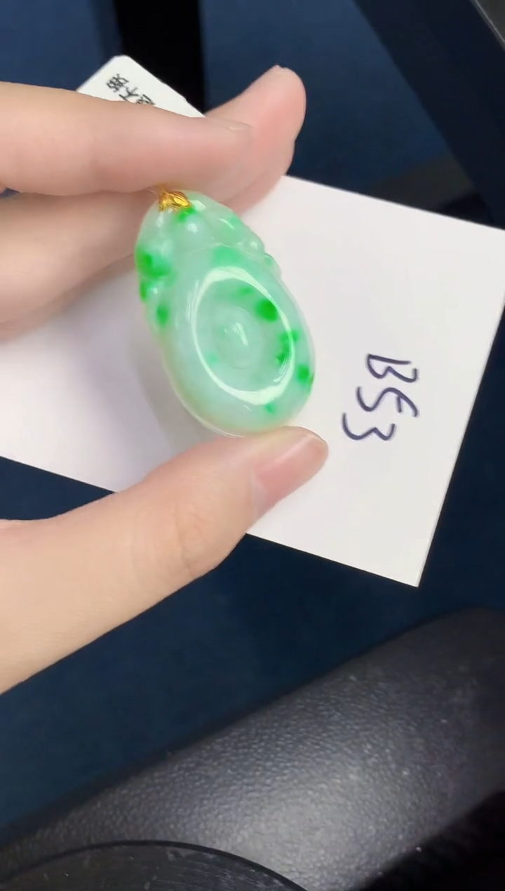 【闪购商品】翡翠颈饰18K金镶嵌000000000