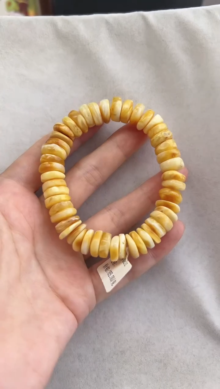 【闪购商品】琥珀裸石未镶嵌10124019-手串