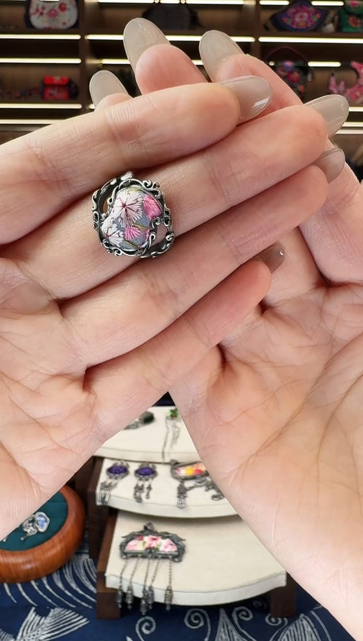 织绣523黔东南苗族刺绣