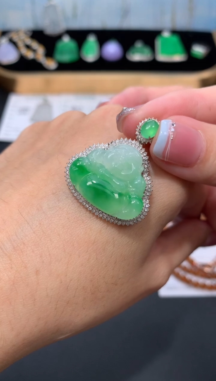 18K金镶嵌定制翡翠48小时鉴赏期 退货不扣服务费