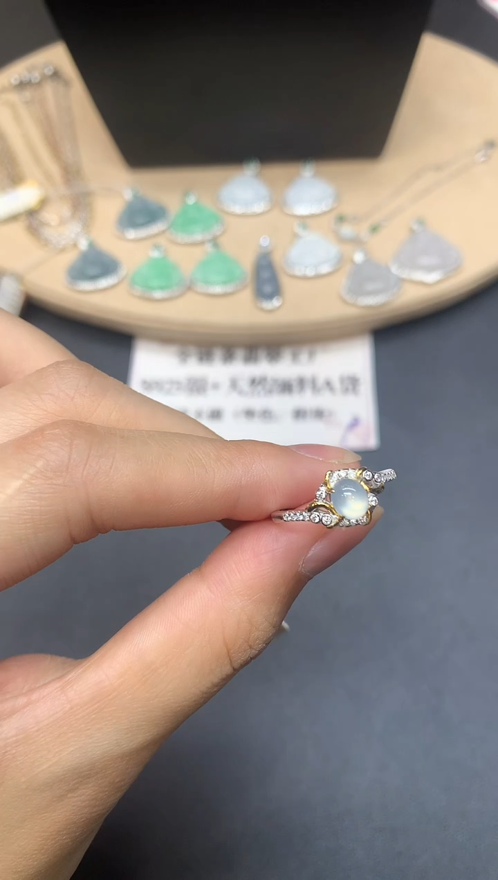 【闪购商品】翡翠戒指银S925镶嵌蛋面【无服务费】