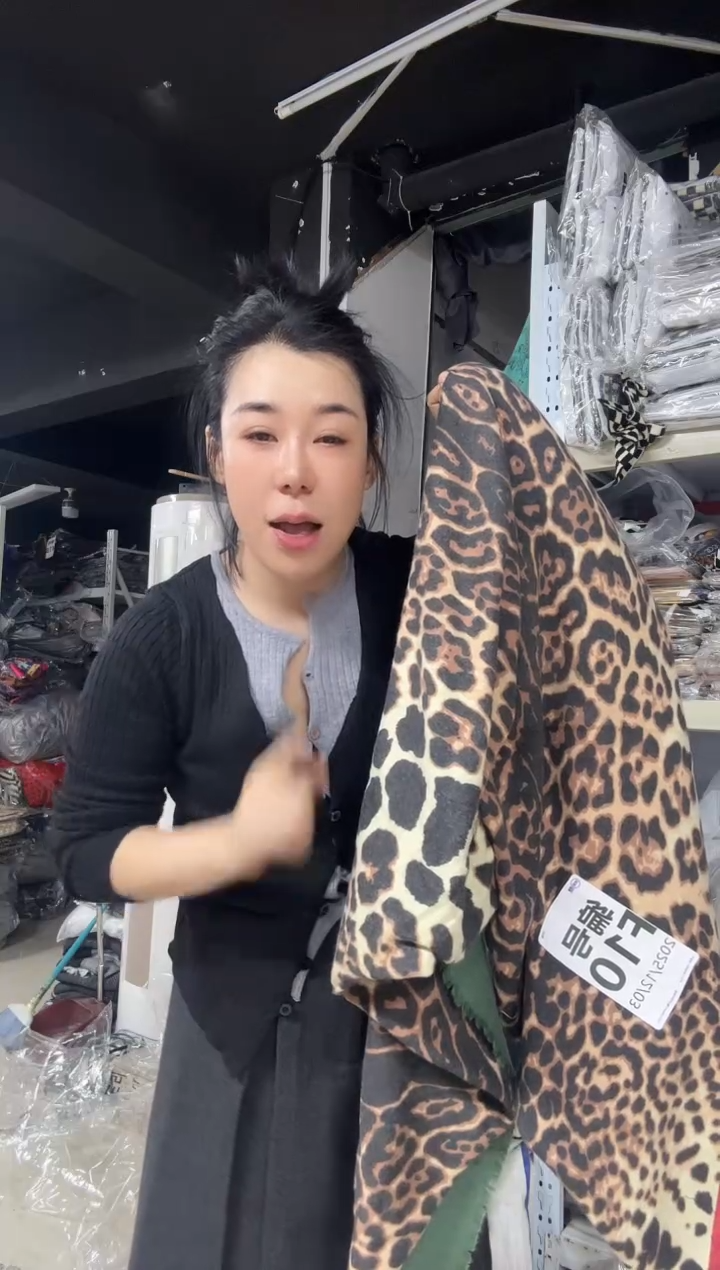 亚麻芳姐围巾福利F10