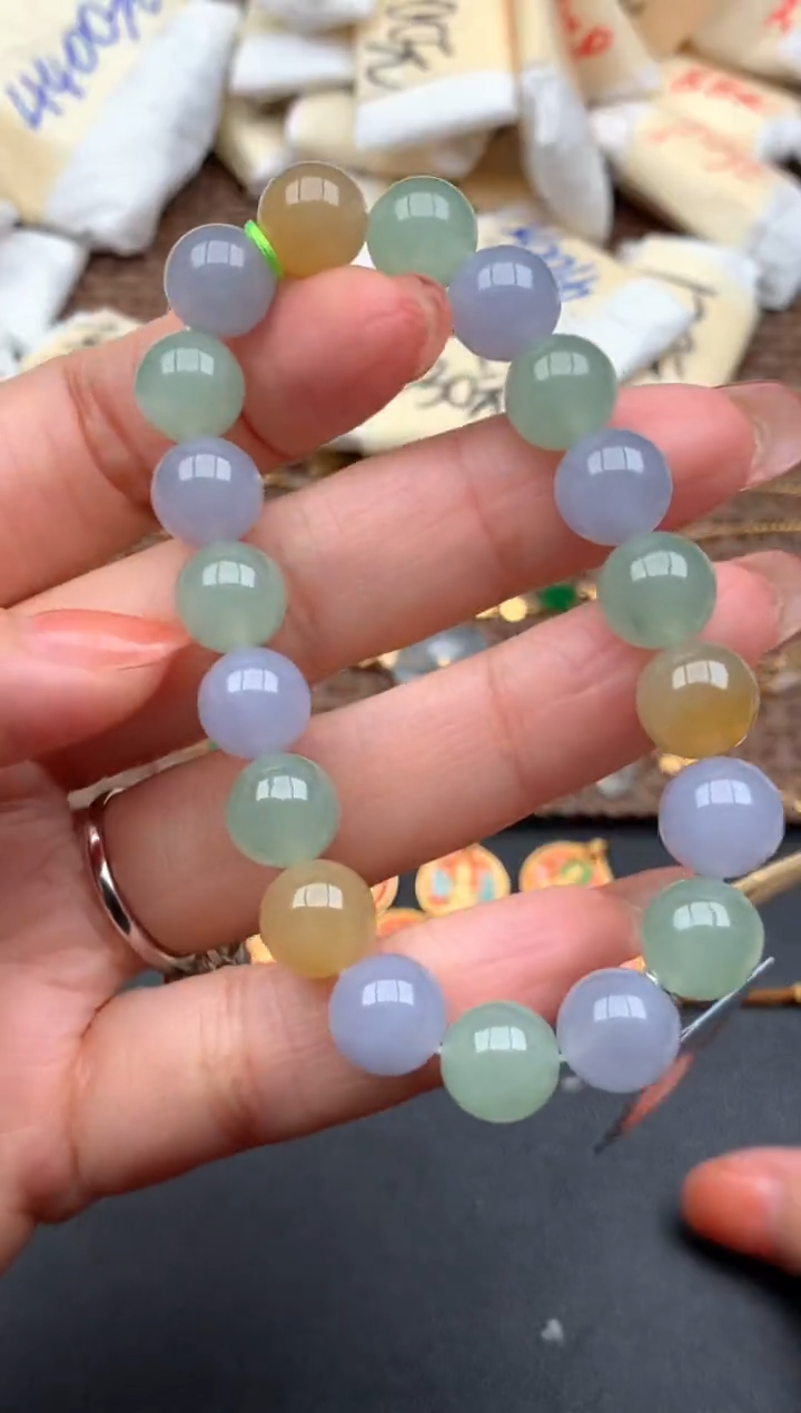 未镶嵌挂件翡翠1
