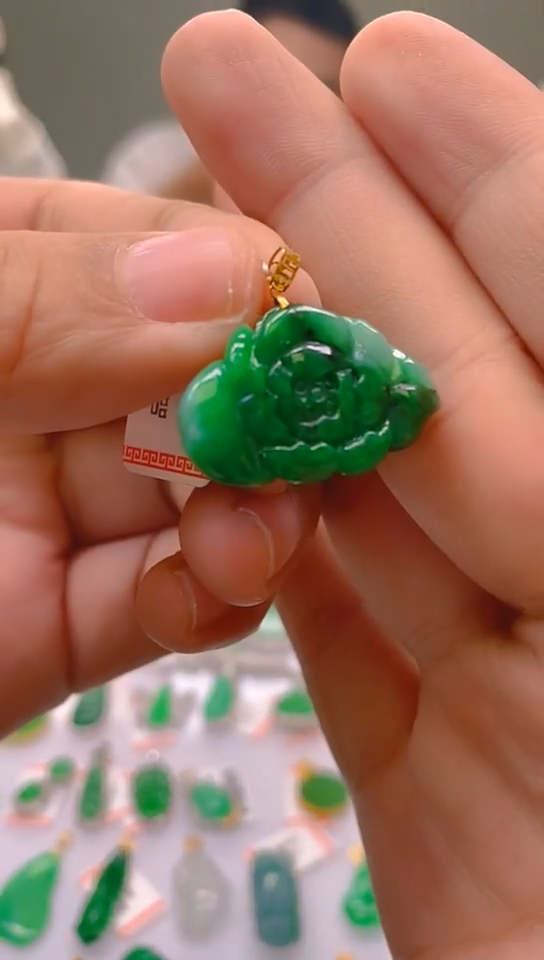 【闪购商品】翡翠颈饰18K金镶嵌新号开播，全场乱卖