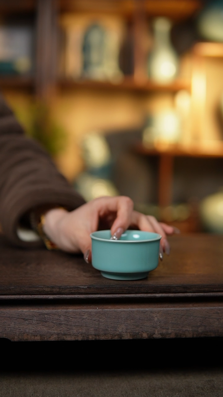 【闪购商品】杯仿古天青半手小唇杯一级