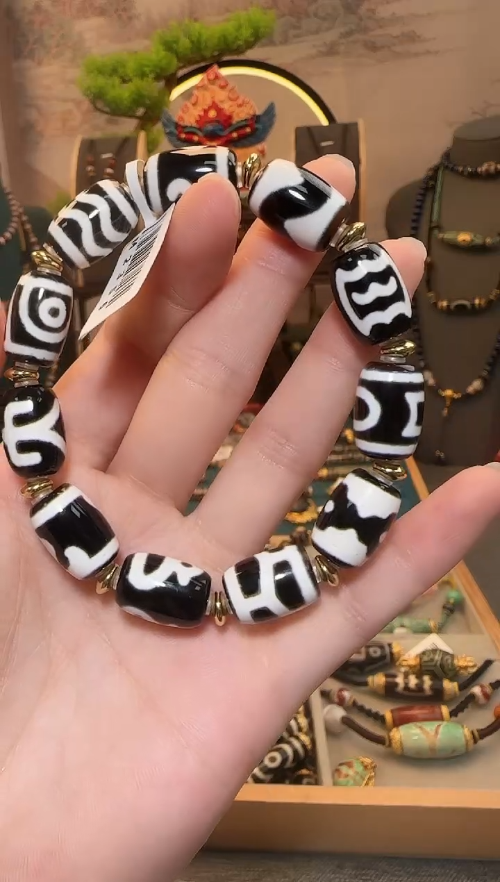 【闪购商品】玛瑙吊坠未镶嵌手链