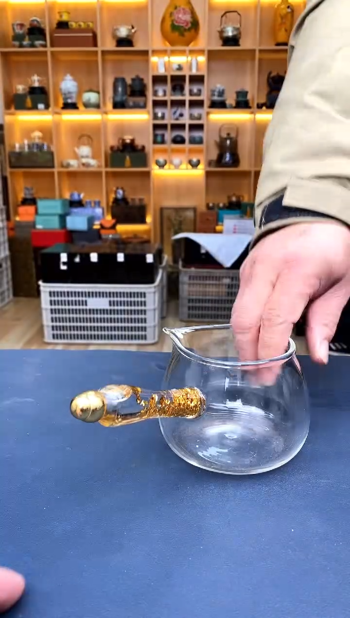 【闪购商品】撤柜高货，价格随便开@@B942