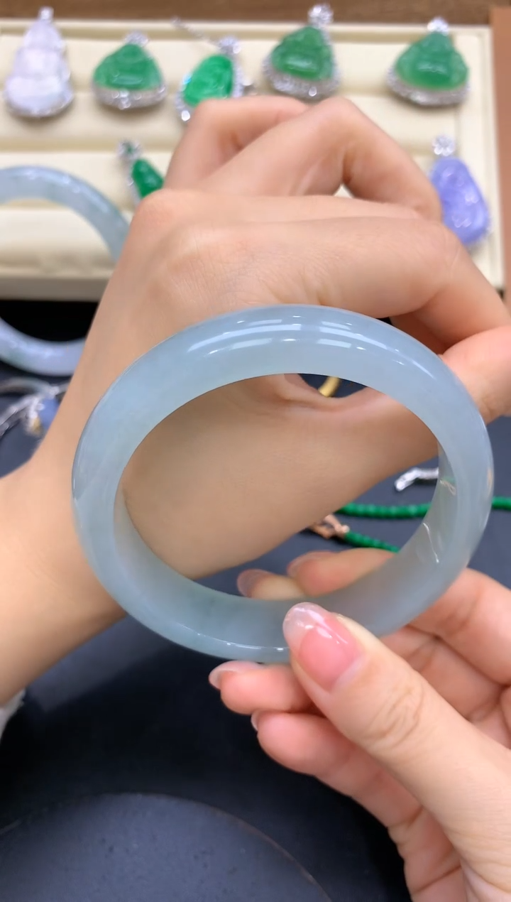 【闪购商品】翡翠手镯未镶嵌587-中国好珍宝