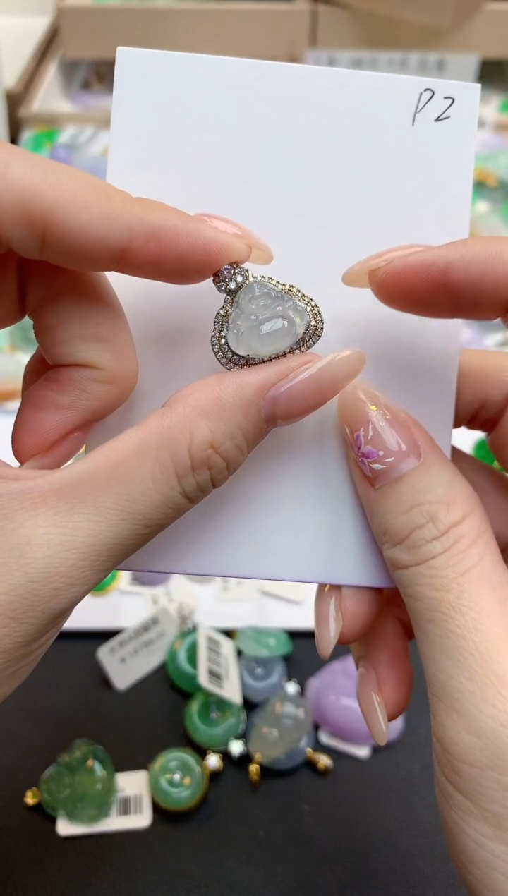 颈饰未镶嵌翡翠天然缅甸A货翡翠