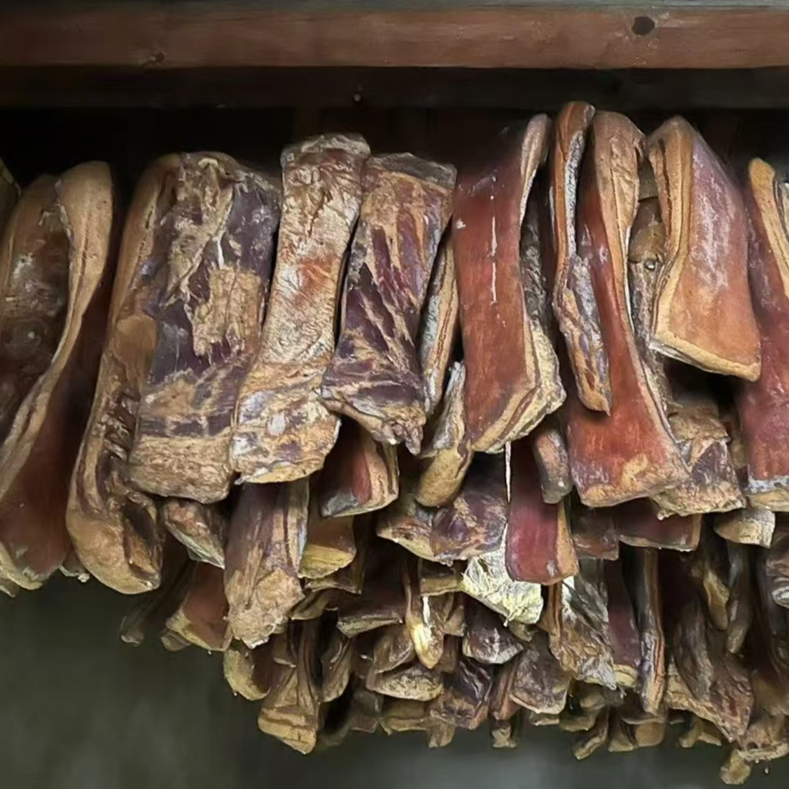 肥瘦相间腊五花肉 湖南常德散装腊肉 烟熏腊肉 腊五花肉 肥瘦相间