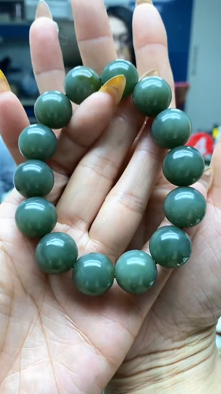未镶嵌手串和田玉且末蓝湖水蓝16