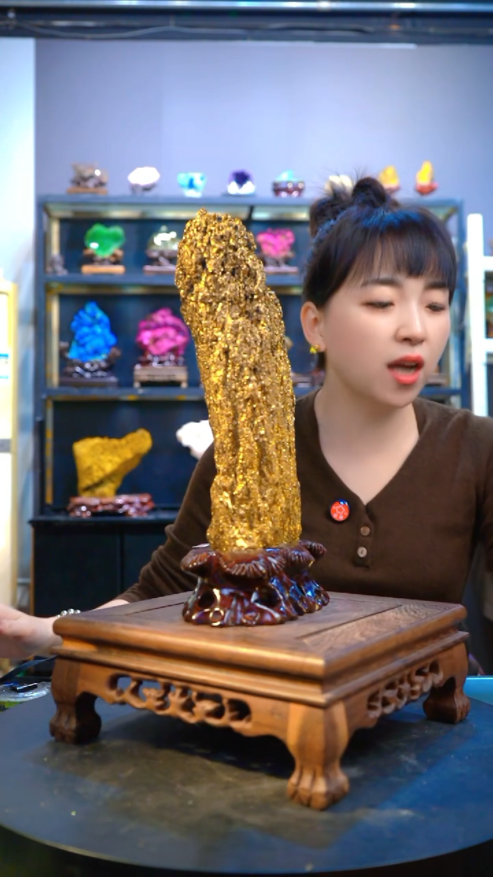 石材春**面精品矿物晶体摆件