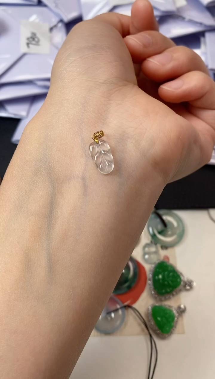 【闪购商品】翡翠手链18K金镶嵌树叶