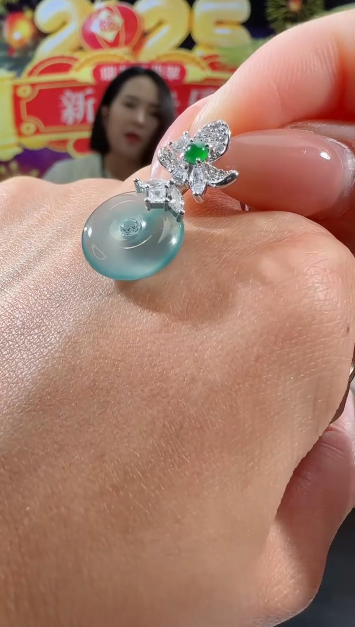 【闪购商品】翡翠吊坠(不含链)银S925镶嵌平安扣多样性发一