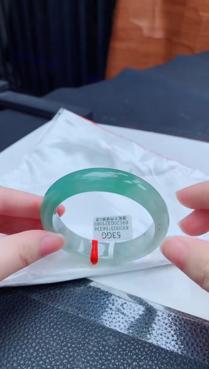 翡翠手镯未镶嵌缅甸天然翡翠A货手镯