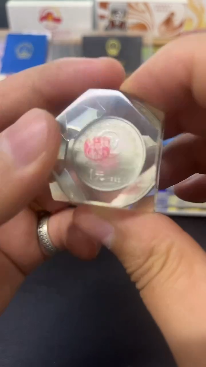 其他普通金属联妇水晶球