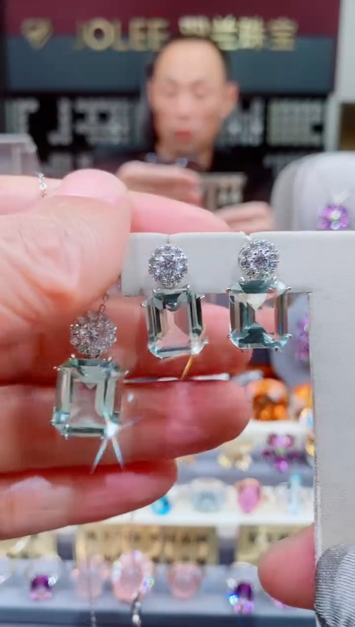 银S925镶嵌吊坠(赠链)绿水晶我**蛋绿水晶2件套