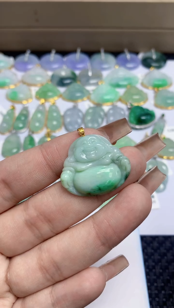 【闪购商品】翡翠颈饰18K金镶嵌3天然A货翡翠