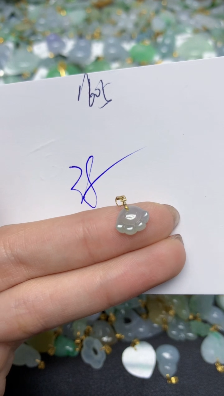 【闪购商品】翡翠颈饰18K金镶嵌天然翡翠A货1