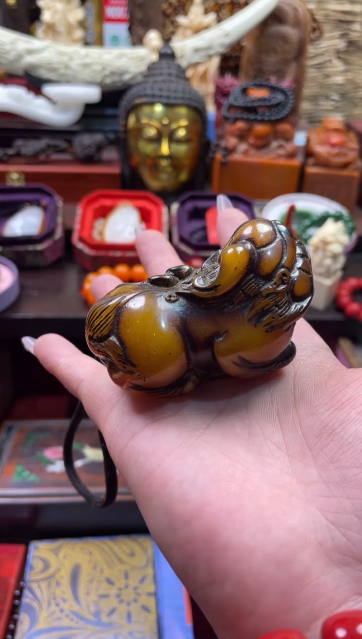 【闪购商品】蜜蜡颈饰未镶嵌老蜜貔貅
