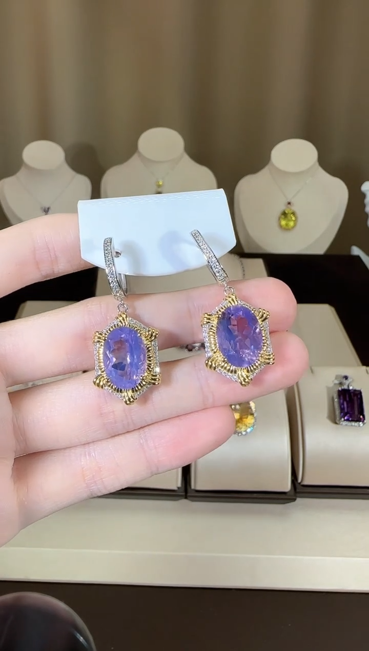 【闪购商品】紫晶耳饰银S925镶嵌薰衣草高级款耳扣10*14mm