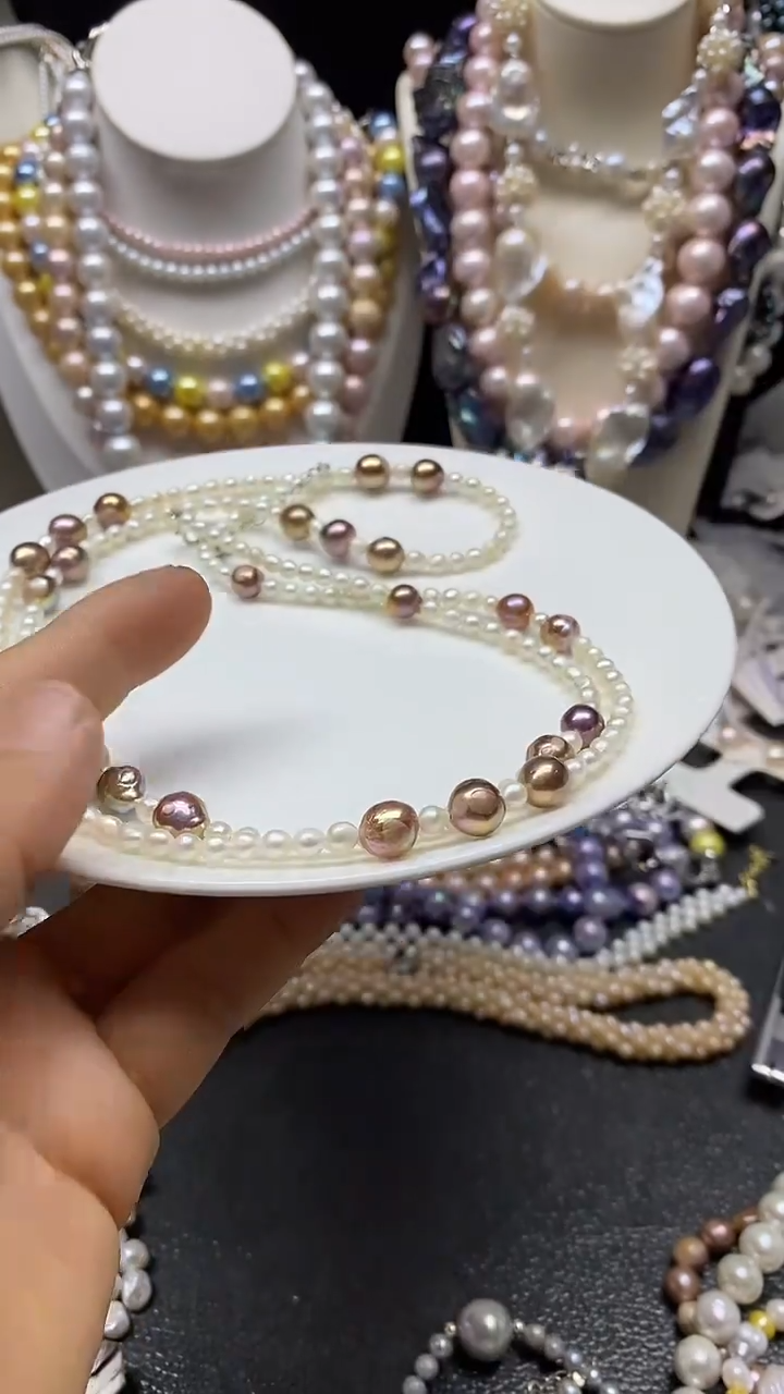 颈饰未镶嵌淡水珍珠多人