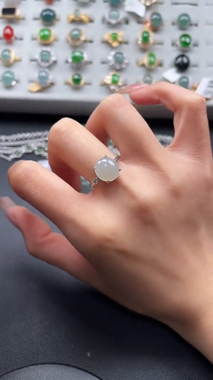 【闪购商品】翡翠戒指银S925镶嵌4645654