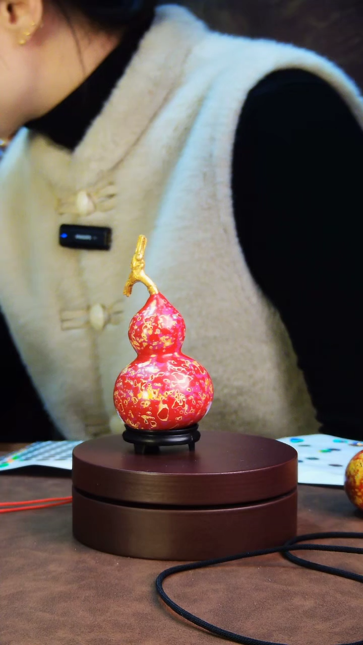 【闪购商品】108直播一物一图大漆酒葫芦送底座送挂绳