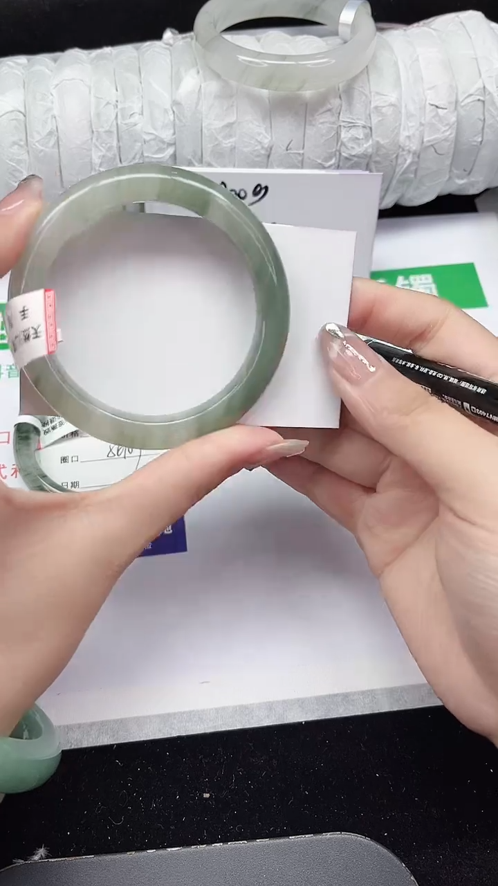 未镶嵌手镯石英质玉178-54/55