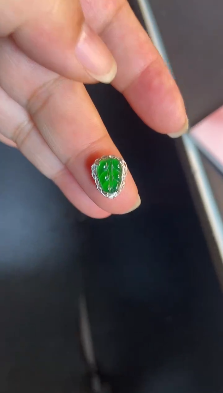 吊坠(不含链)银S925镶嵌翡翠1