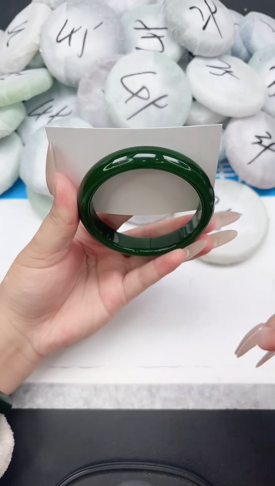 女款工艺手镯222-62.4