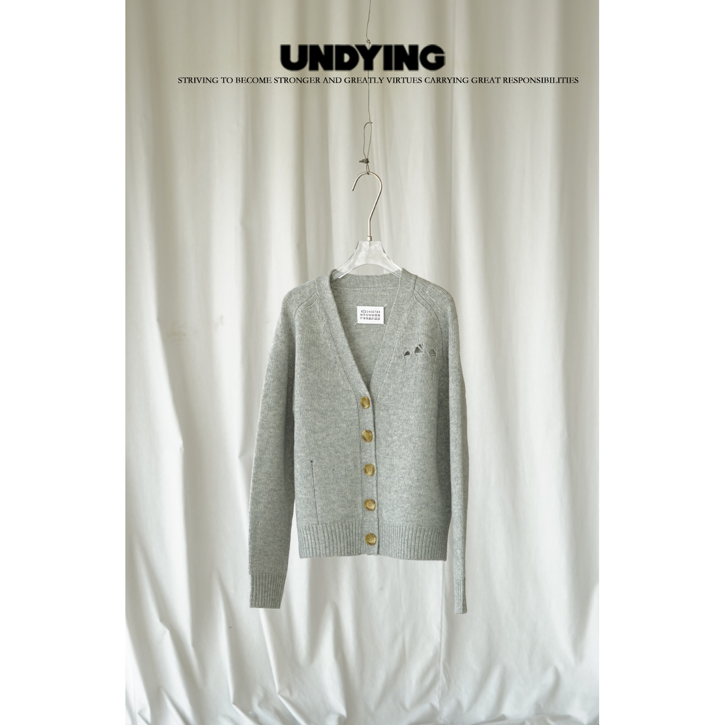 UNDYING M*羊毛破洞设计开衫