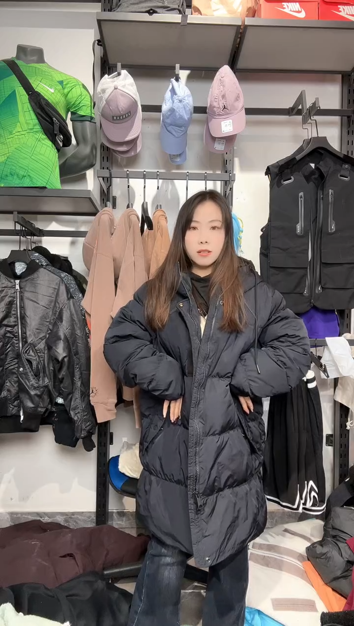 1382  编码 瑕疵款直播间过款为准 尺码 175