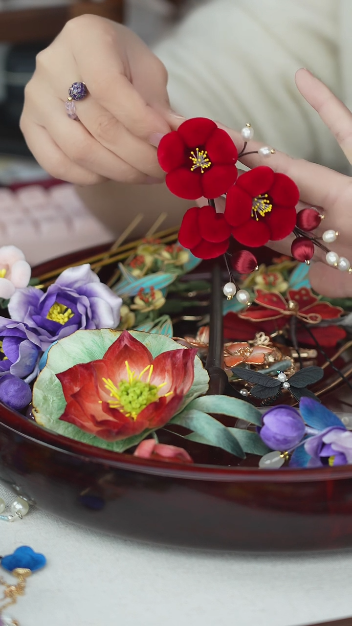 刺绣闪购纯手工非遗国风饰品