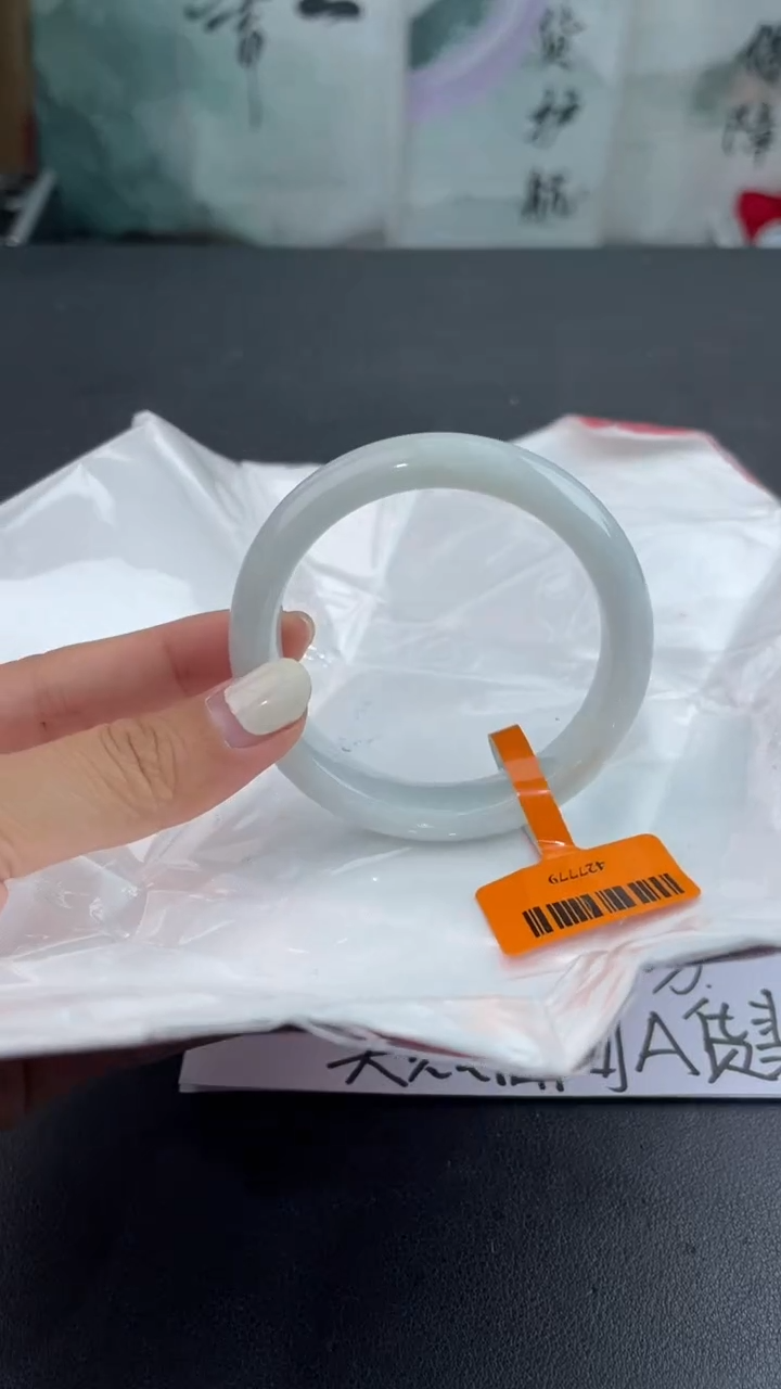 【闪购商品】翡翠手镯未镶嵌11翡翠手镯
