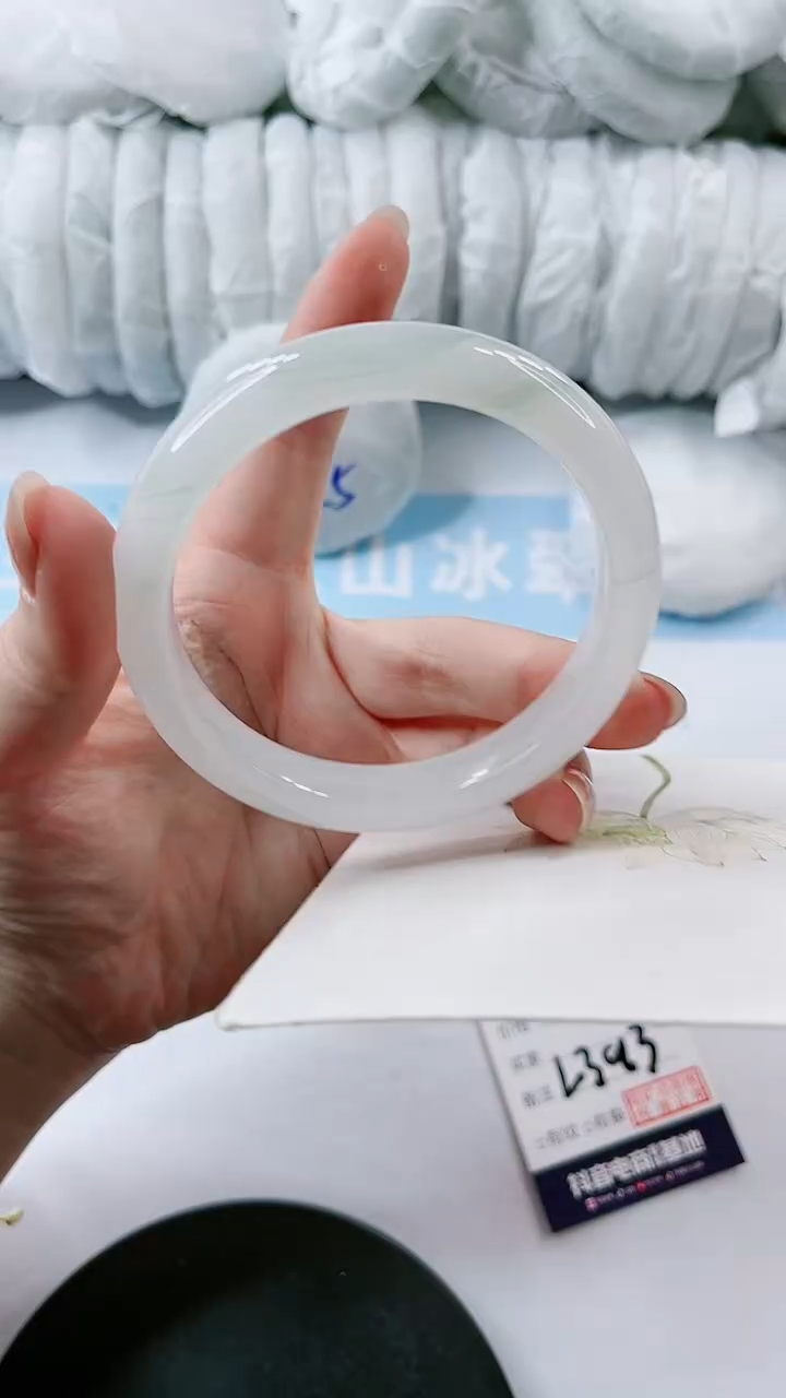 【闪购商品】石英质玉手镯未镶嵌多样性发货L393-