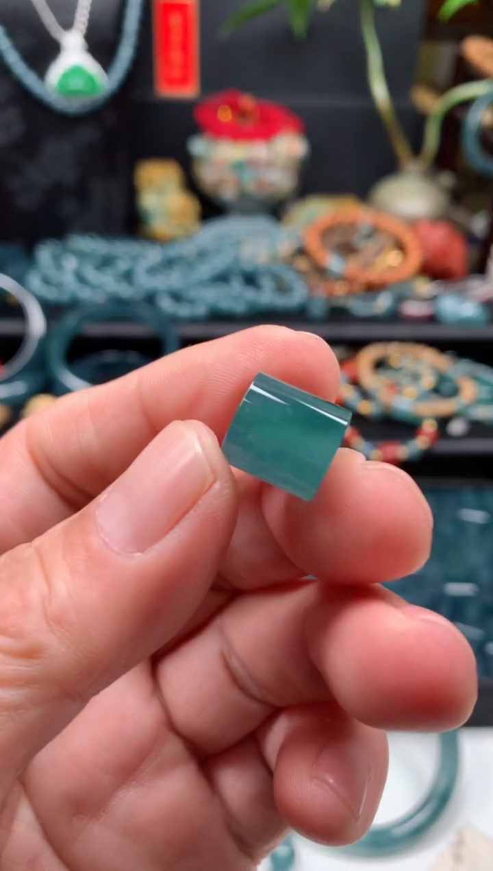 【闪购商品】翡翠颈饰未镶嵌0330329463