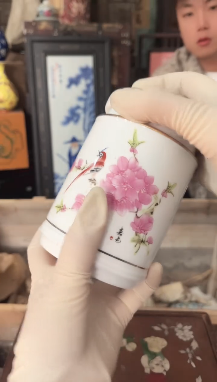 陶景德镇陶瓷摆件J512