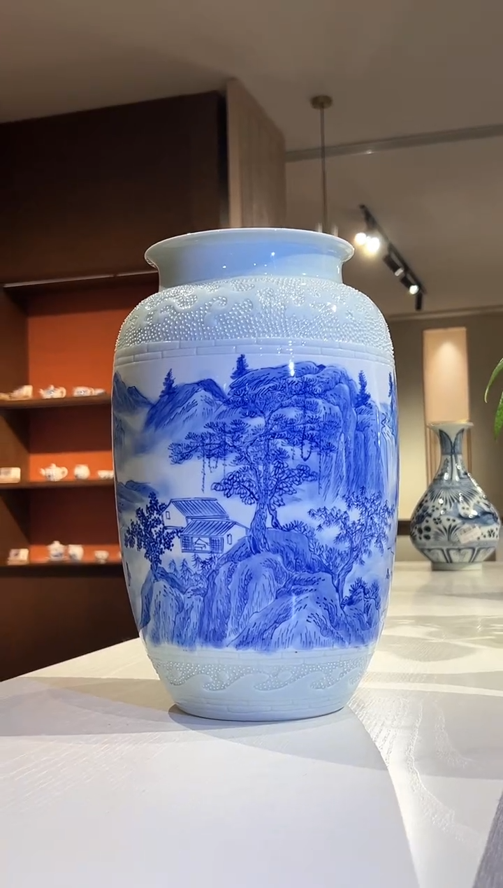 【闪购商品】瓶瓷博会影青雕刻冬瓜瓶