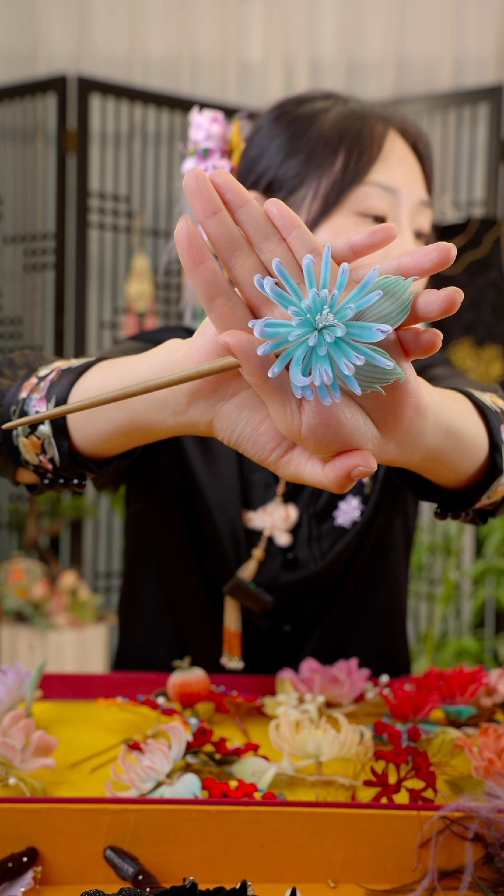 织绣凤*非遗苏绣绒花饰品