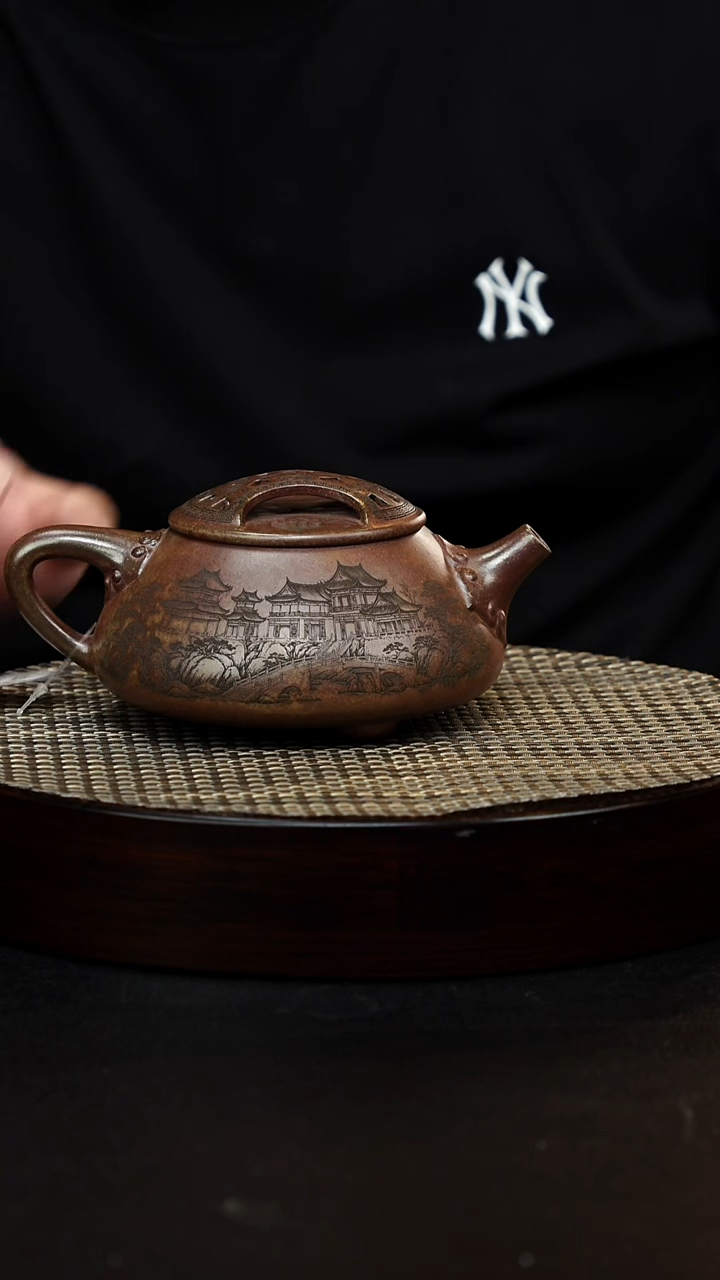 茶壶紫砂宜兴原矿手工紫砂 牛盖石瓢 虎皮金砂