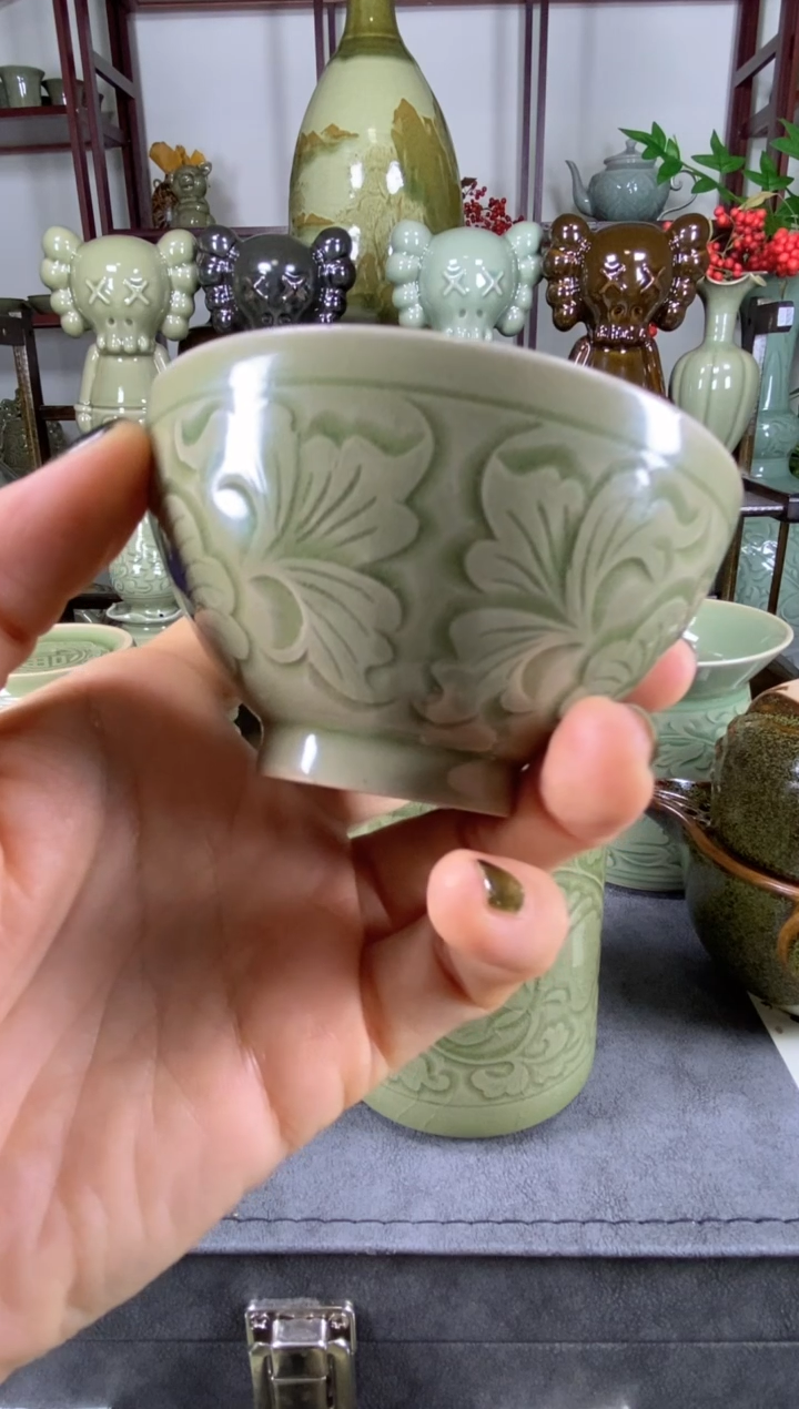  二级 微瑕 手工刻花茶盏 一个